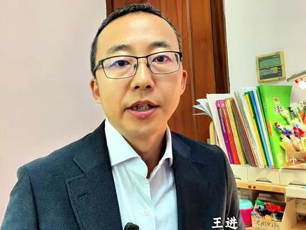 一颗杨梅,正在引发地理标志品牌保卫战! 一颗杨梅,正在毁掉一个15亿元级别的国家地理标志!
福建杨梅风波发酵到现在,很多人没看懂:这不再是一颗果子的事,是关系数万农户的地方产业品牌的生死保卫战!#杨梅#杨梅泡水#福建杨梅