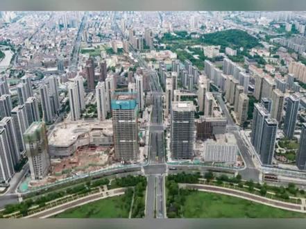 滨湖天地购物中心招商情况曝光,预计明年6月开业#临安 #临安楼市 #临安房产 #临安买房 #滨湖天地 @抖音小助手