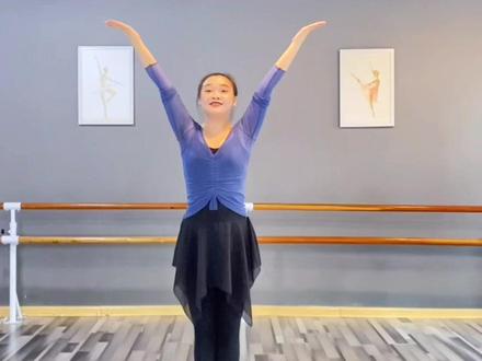 幼师考编/单招/教招/技能考核
儿童舞万能创编模板——示范曲目《最美的光》《甜蜜童话屋》《数星星》《给我一个拥抱》#幼师考编 #幼师面试舞蹈 #幼师考编即兴创编 #幼儿教师编制 #幼儿教师招聘