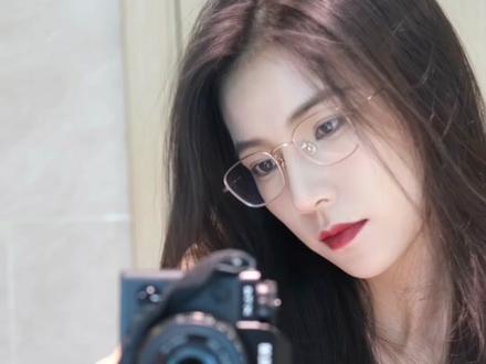 记忆里有那么一位女老师 …#御姐 #我以为忘了想念