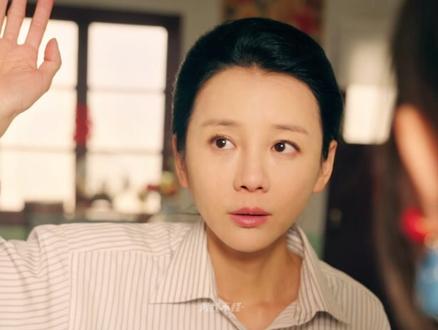 女人重活一次,毅然的选择嫁给上一世短命的军官..