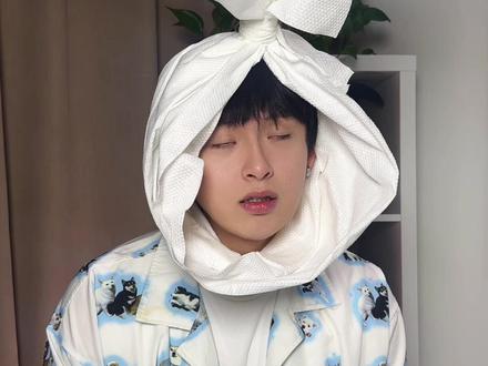 人类怎么那么多奇怪问题 #豆包 #AI #deepseek #人工智能 #抽象