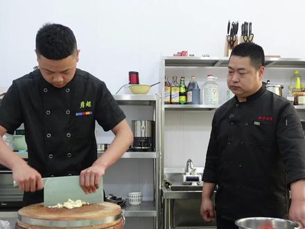 八宝饭和红豆沙炒着吃味道咋样?姜师今天做细沙炒八宝,软糯香甜 #陕西美食