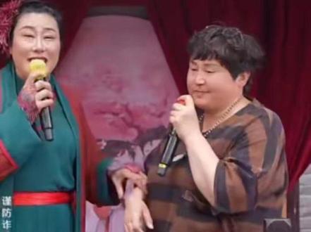 江苏50岁阿姨寻找爱情 #开封王婆说媒名场面 #开封王婆相亲爆火 #开封万岁山武侠城 #开封干娘赵梅 #开封王干娘