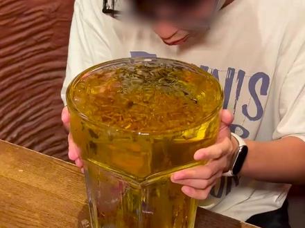 必要时,掌握这些小技巧很重要! #喝酒 #老爸评测 #小妙招