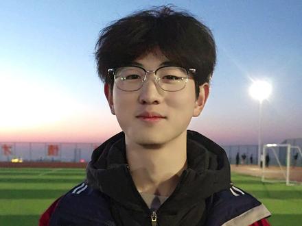 文艺复兴~战战战杀杀杀 #战战战杀杀杀 #上热门 #抖音热点记忆2025 #操场上从来不缺舞者 #记录校园生活