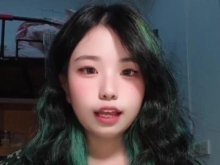 #女大学生 #武汉话 华科小雷军带你速成武汉话