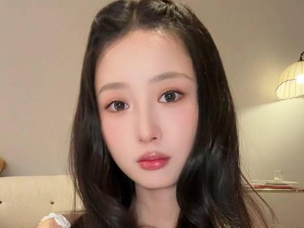 4款新年发型详细跟练!聚会美女感轻松拿捏~ #新年发型 #扎发 #发型教程 #今日妆容 #热点小助手