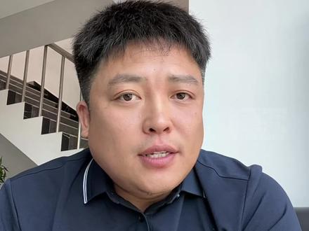 销卡就能一次性取出全部存款? 有人说,银行卡里面有大额资金,每日取款限额太低取不出来,直接注销银行卡就行。
理由是:注销账户银行不能阻拦,必须把全部现金当场交给持卡人,推脱就是违法。
实话跟大家讲:这个说法不完全正确!这里要区分合法阻拦和违法阻拦,千万不要轻信网上单一说法。#银行卡 #金融避坑 #存取款 #科普辟谣 #银行卡知识科普