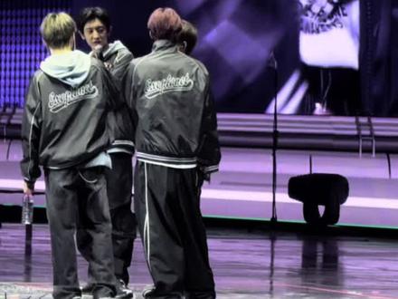 哥几个真是剧透小天才☝🏻
这下全对上了🕺🏻🙌🏻
#exo #exo回归 #你是凭实力刷到的 #名场面 #营业