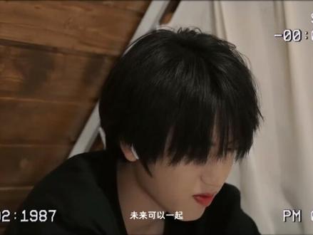 “我觉得我的故事里就是要这个人”/“我遇见了我生救赎……”
#桂铭#张桂源#陈浚铭#tf家族四代 #时代峰峻