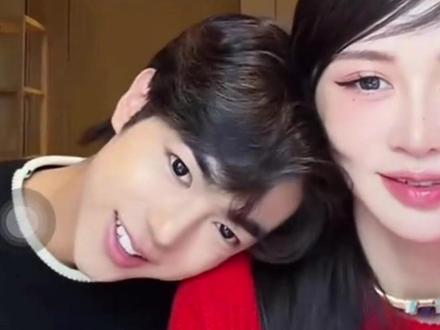 这样的“小姐夫”太讨喜了 #盈公主 #纳迪尔 #直播录屏分享 #俊男靓女 #恋爱