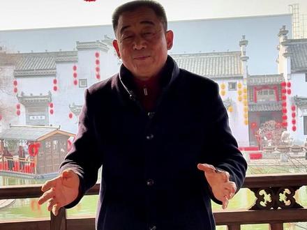 首次回馈文友们的直播晚会,三天睡了不到10小时,就是想被大家认可,给大家带来快乐,看到大家的笑脸,一切都值了!无论身在他乡的文友,还是远方的游子,文友小院都盼着您回来看看。#卫食园 #非遗 #文友小院 #传统文化