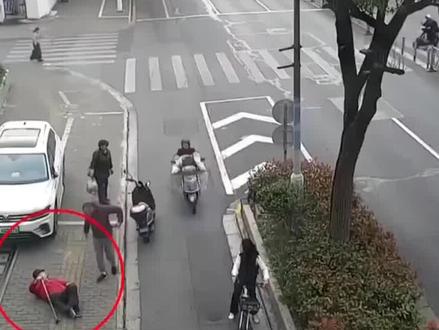 反转!福建两初中生扶老太被索赔22万,最新进展来了!全网终于松了口气…#初中生扶老人被索赔22万 #反转 #扶不扶 #社会热点 #好人有好报