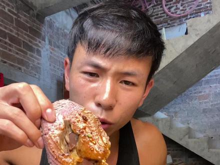 再次触发‘关键词’
#牛鞭 #牛腰子 #美食 #吃货