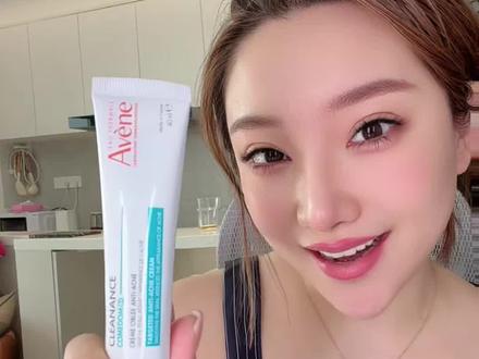 一用一个不知声,素颜也敢出门啦#护肤 #雅漾酸A精华 #雅漾