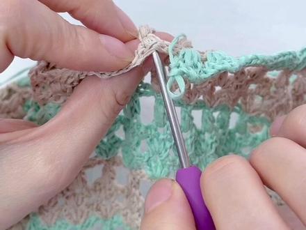 你们钩水草花是不是有点歪呢?一个小动作让水草花变正了!
#爱生活爱编织 #手工治愈系 #手工编织零基础教学