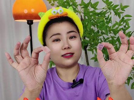 五颜六色琥珀糖真的好吃吗?#零食测评 #琥珀糖 #网红糖果 #试吃 #儿童动画