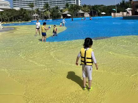 朋友也好亲人也罢,没有边界的付出,过度介入他人因果,就会帮别人承担因果,消耗自己的能量!