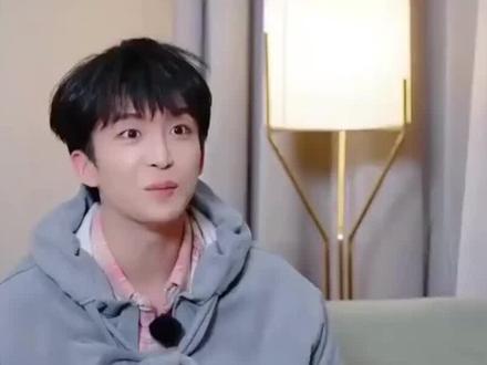 #热门 tf家族新一代少年组合正式开机!
#今日热点#娱乐圈#tf家族#中国新声代 #正式开机