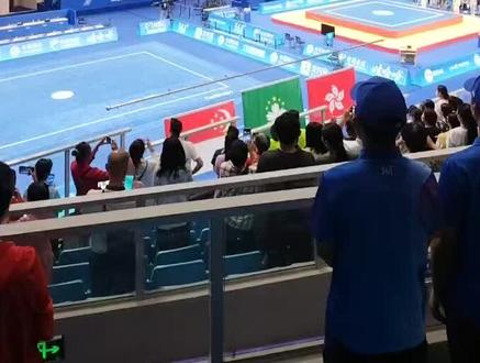 中国澳门摘金,香港银牌中国加油💪#现场看亚运也太嗨了