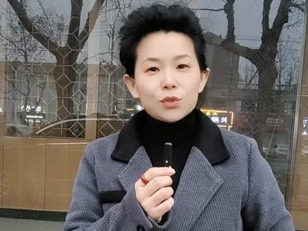 抖音加号键为什么会变红呢?就是抖音下方的 “+” 键 这是抖音官方为喜迎全国两会统一更换的皮肤界面。#抖音 #全国两会陕西声音 #抖音加号变红 #正能量