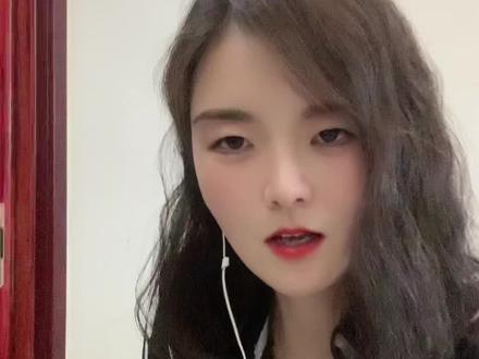 听第一遍:这是啥呀!听二遍:嗯~这音乐挺有意思的!听第三遍:我是河南的,河南郑州的!#被这个音乐洗脑 #有点上头 #终于对这个音乐下手了