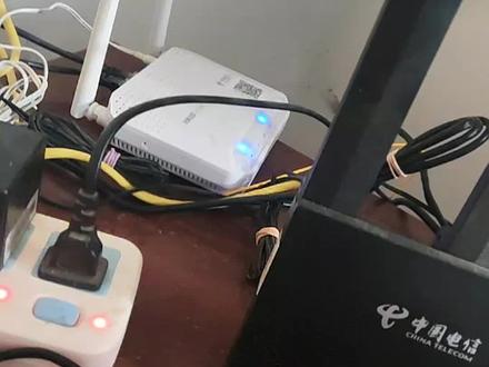 花桥农业银行对面电信太差劲了,前天打电话叫他来修,叫到今天还没来修