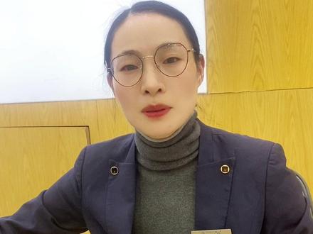 移动小课堂开讲啦📢号码要实名发现不是自己证件登记的,想要过户老机主还不在身边😭别担心中国移动APP就能帮都您,看看👇怎么操作吧#dou上热门 @DOU+小助手 #中国移动App#抚州迎宾大道营业厅
