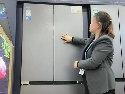 美的第三代微晶冰箱超薄全嵌新品上市,两侧只需预留两毫米,背部0毫米,顶部8毫米,欢迎咨询#苏宁易购 #美的冰箱#美的微晶一周鲜 #美的微晶一周鲜超薄全嵌 @抖音小助手 #店内实拍视频