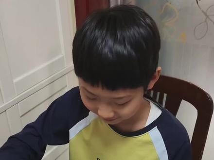 好玩的纸笔游戏——数字炸弹💣,3岁就能玩,锻炼专注力同时还能让孩子练习数与量的对应,益智又解压,老少皆宜。#亲子游戏 #专注力 #益智游戏 #桌游 #放松解压