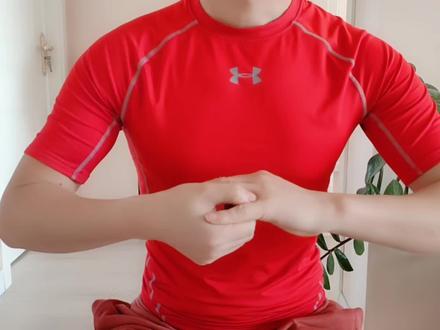 人体有1个消炎穴,上火的时候按一按,清热去火,浑身轻松