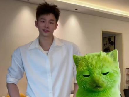 #舞蹈 #grr手势舞 #小鸡舞挑战 默契对视了哈哈