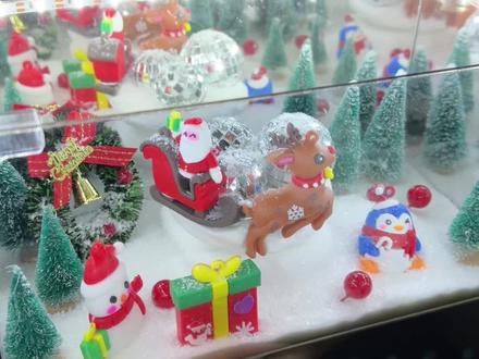 在一起的第二个圣诞啦,我们一定还会一起过好多好多圣诞的。 #手工diy #小夜灯 #圣诞礼物@DOU+小助手