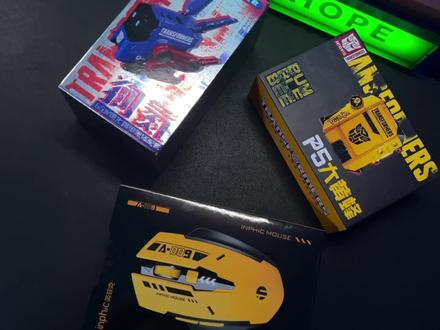 英菲克大黄蜂鼠标他来了,五档dpi可调,丝滑的手感,久握不累。#英菲克 #鼠标 #大黄蜂 #变形金刚 #机甲鼠标