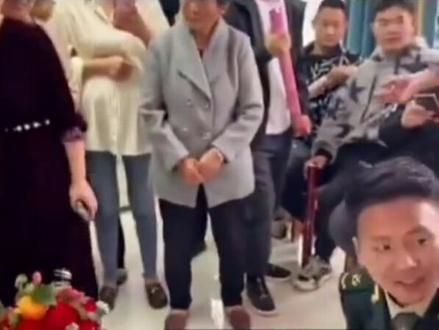 为战友点赞,对那个同行说一句,我呸