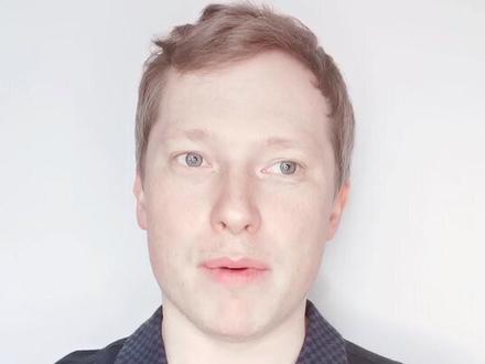 春游爬山千万别说climb mountains,一起来get 正确表达吧#学英语 #英语谁不会 #春游