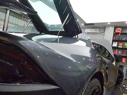 还有春节加班的贴膜人吗#兰博基尼evo #汽车改色贴膜 #汽车改色贴膜培训 #汽车贴膜