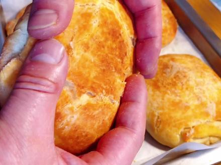 面食做法大全,教你用烤箱做五香酥烧饼,教程详细学会了就能开店