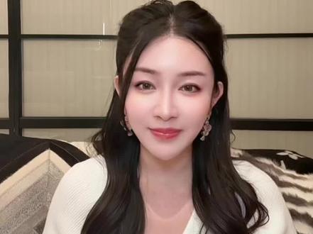 2026年来了#创作者中心 #创作灵感 #黄金 #每日分享 #热点 @DOU+小助手