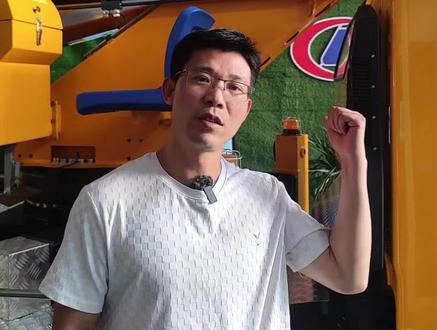 高空作业车左右晃动大的处理办法,立柱回转间隙大如何调整。程力科奥蓝牌27米20米30米江铃顺达五十铃高空作业车#高空作业车 #高空车 #登高车 #高空作业平台 #工程机械