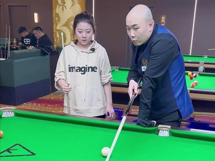主打的就是一个成功率。#台球杨帆 #杨帆台球教学