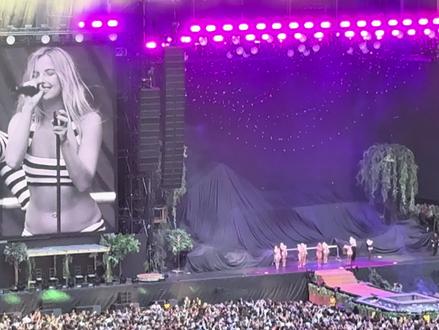 感觉这个演唱会挺失败的#打雷姐