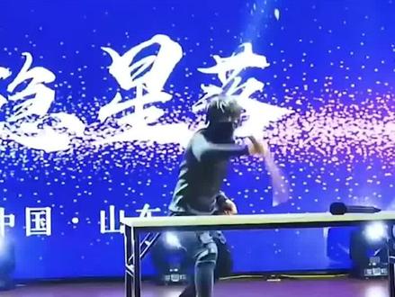 绝世高手0.54秒挑战世界纪录,结果却惨遭打脸? #墨隐星落 #赵文卓 #网红 #武侠