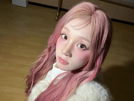 都说过我不可爱了😡
#idle
#YUQI #宋雨琦
#干嘛拎我帽子