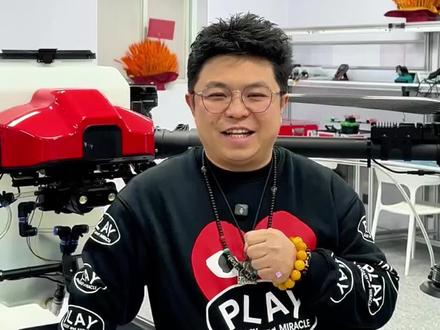 无人机必看!不用报备也能飞的3个条件!无人机不是想飞就能飞,满足这3点无需报备,一句话记牢:
实名贴码 + 试飞区120米,商业飞行再加责任险
1. 非管制试飞空域,高度≤120米,不用申请飞行计划
2. UOM国家无人机平台实名登记,贴好二维码
3. 中小型/大型无人机、轻型无人机商业飞行,必须买责任险(纯娱乐不用)
保险不是形式,出事真能兜底!
合法飞行,安全第一~
#无人机飞行新规 #无人机报备 #无人机实名登记 #无人机知识 #新手无人机