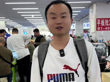 三星w26出来几个月了,现在什么行情#三星26 #三星w26心系天下 #华强北