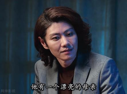 用唱歌打开钢铁森林戚严的犯罪心理!#钢铁森林 #钢铁森林电视剧 #李二牛 #赵荀 #赵荀李二牛