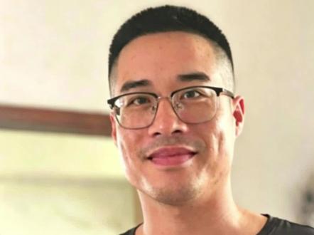 TEMU现在只认Y1模式 继续直发 =亏本 + 限流 + 罚款;
不做本土仓 =没流量、没订单、店铺边缘化;
现在平台所有流量、活动、排名全倾斜本土仓 Y1。”
#跨境电商#海外仓一件代发#TEMU#TK#TEMU半托管