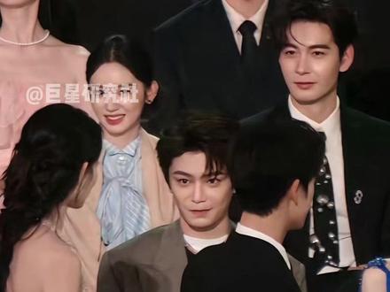 嗑上昀牵孟绕只有一次和无数次!!! #昀牵孟绕 #李昀锐 #孟子义#高甜来袭 #娱乐评论大赏